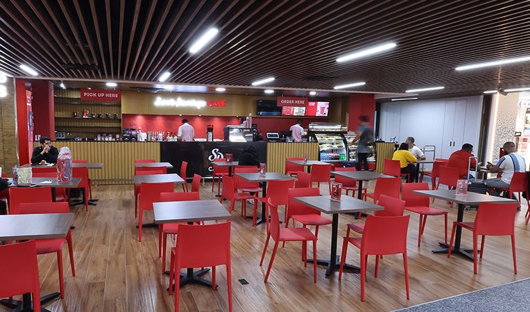 Aeropuerto Café restaurant at SDQ Airport