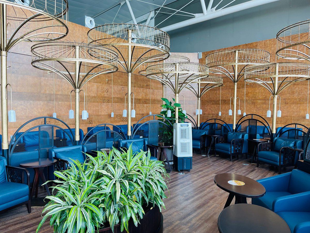 Song Hong Business Lounge at SGN