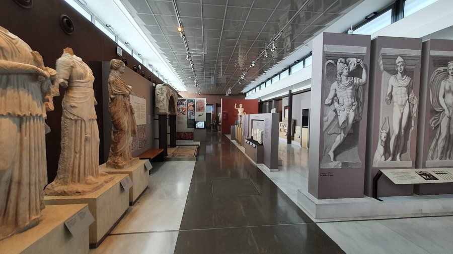 Visit the Archaeological Museum at SKG