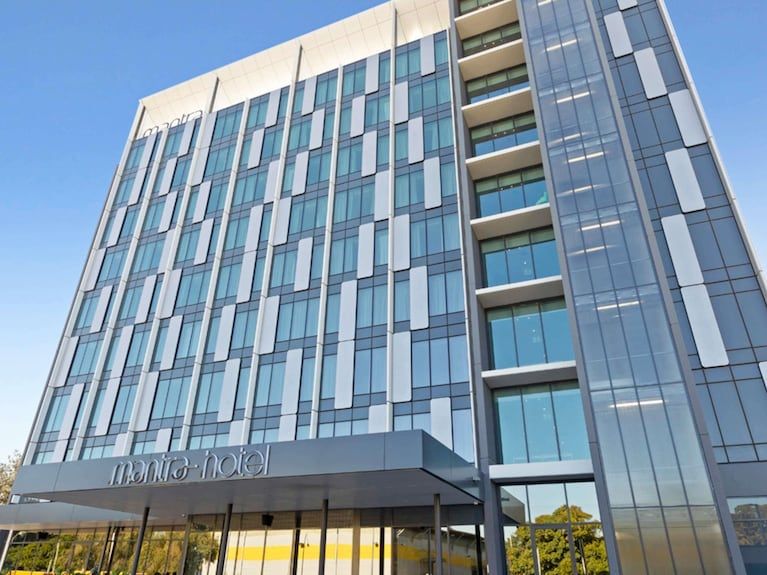 Mantra Hotel at Sydney Airport near SYD