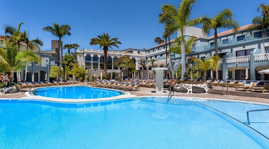 Hotel Colon Guanahani near TFS