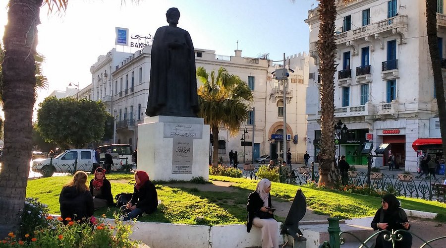 Tunis City Center (Avenue Habib Bourguiba) from TUN