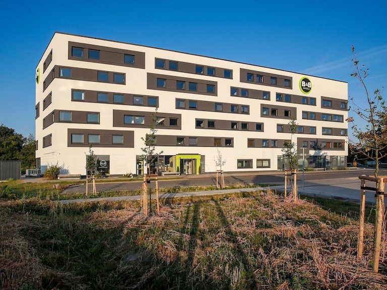 B&B Hotel Berlin-Airport BER near TXL