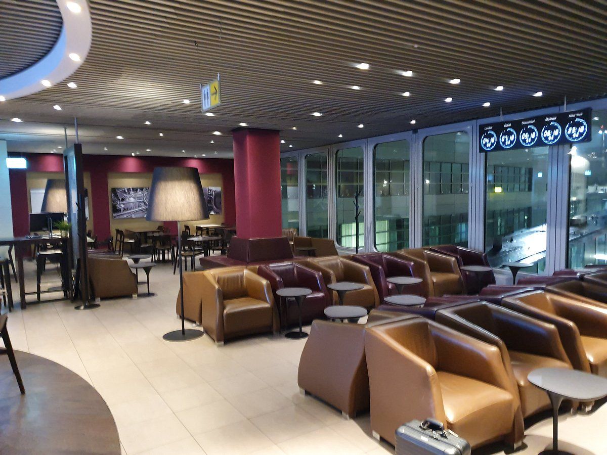 Hugo Junkers Lounge at TXL