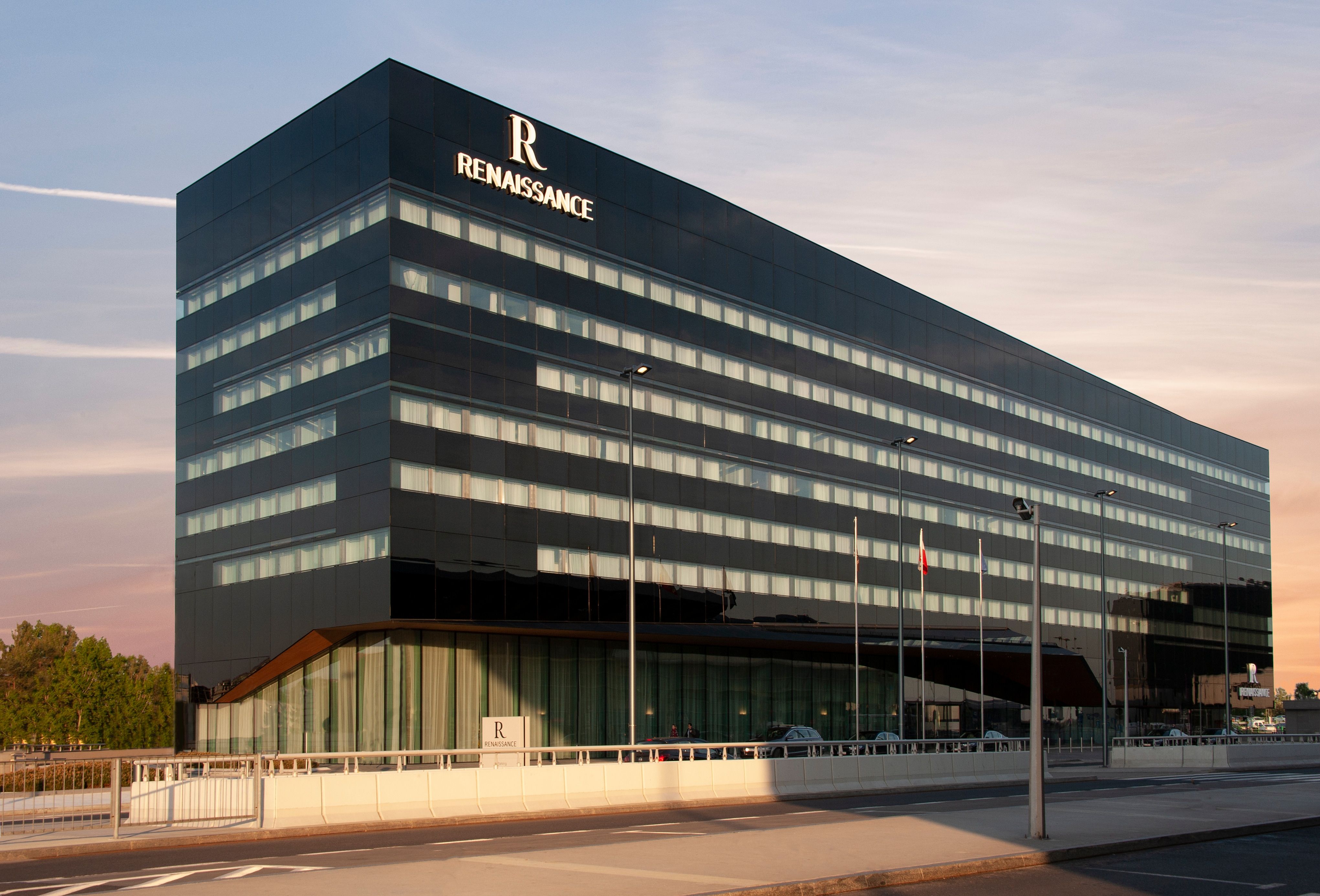 Renaissance Warsaw Airport Hotel near WAW