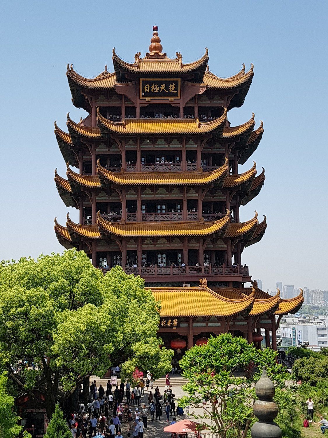 Yellow Crane Tower & Yangtze River Walk at WUH