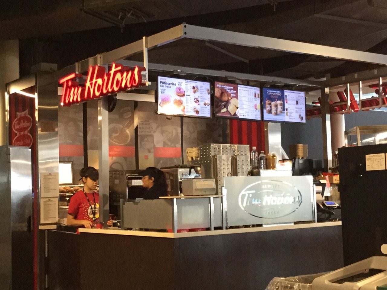 Tim Hortons restaurant at YUL Airport