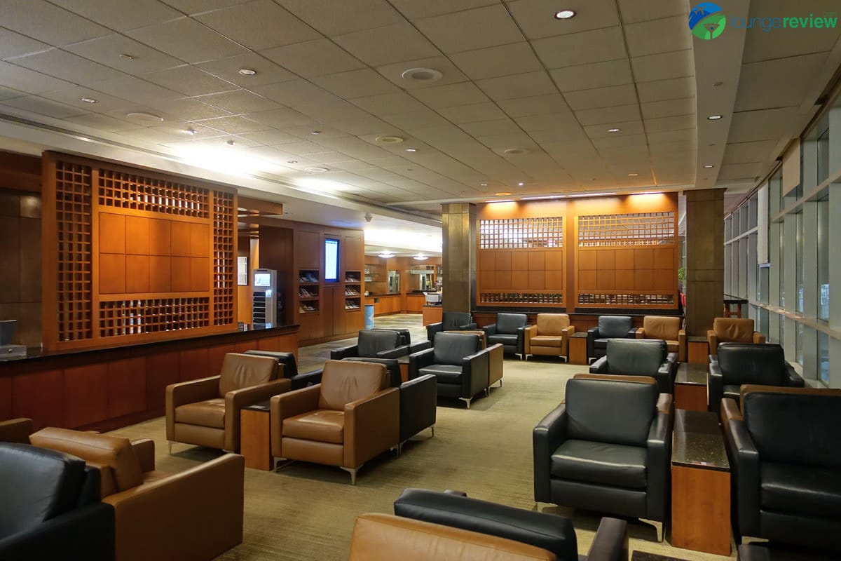 Air Canada Maple Leaf Lounge (Domestic) at YVR