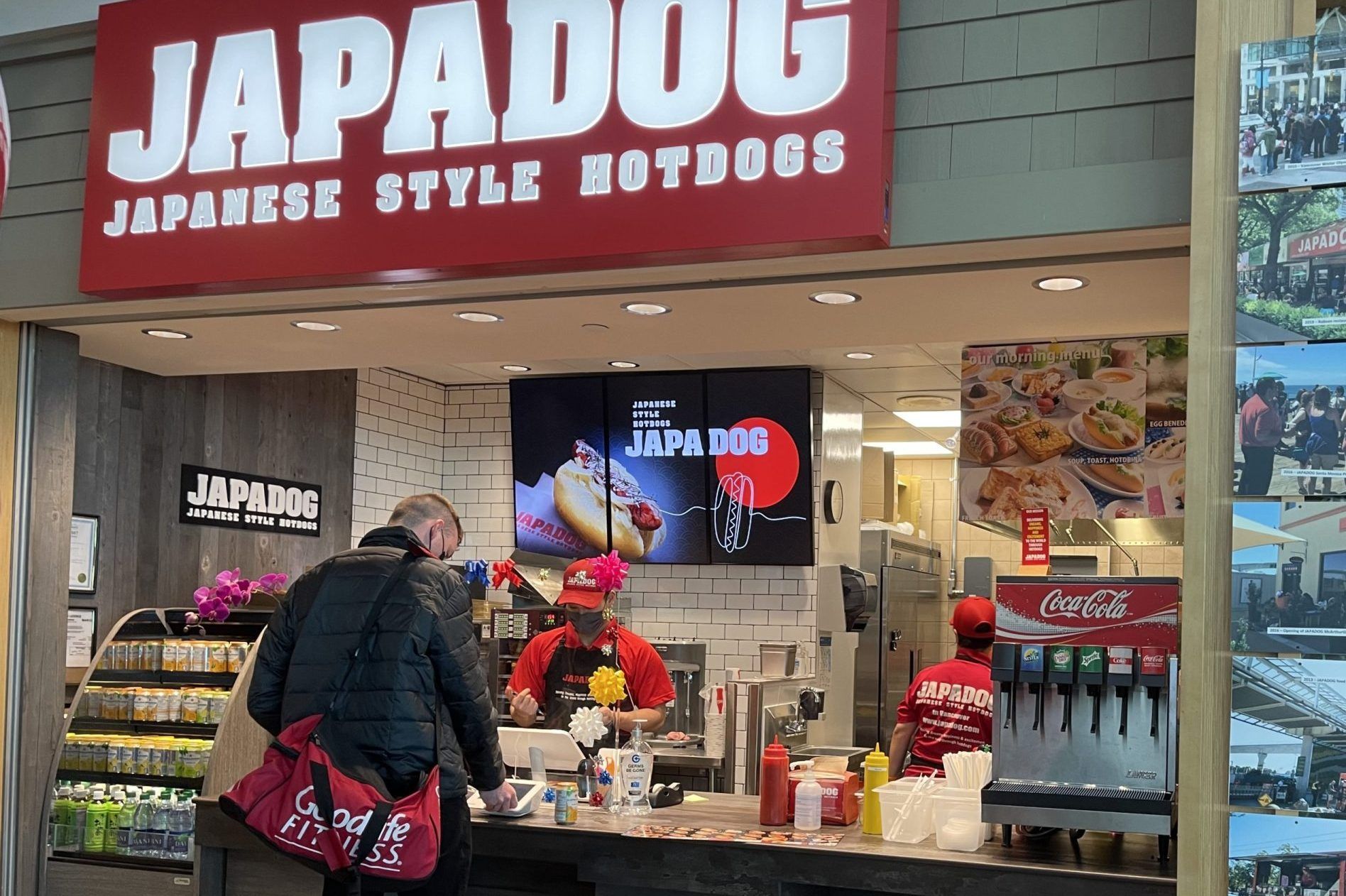 Japadog restaurant at YVR Airport