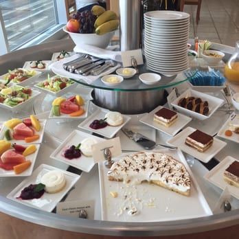 Emirates Lounge at ZRH